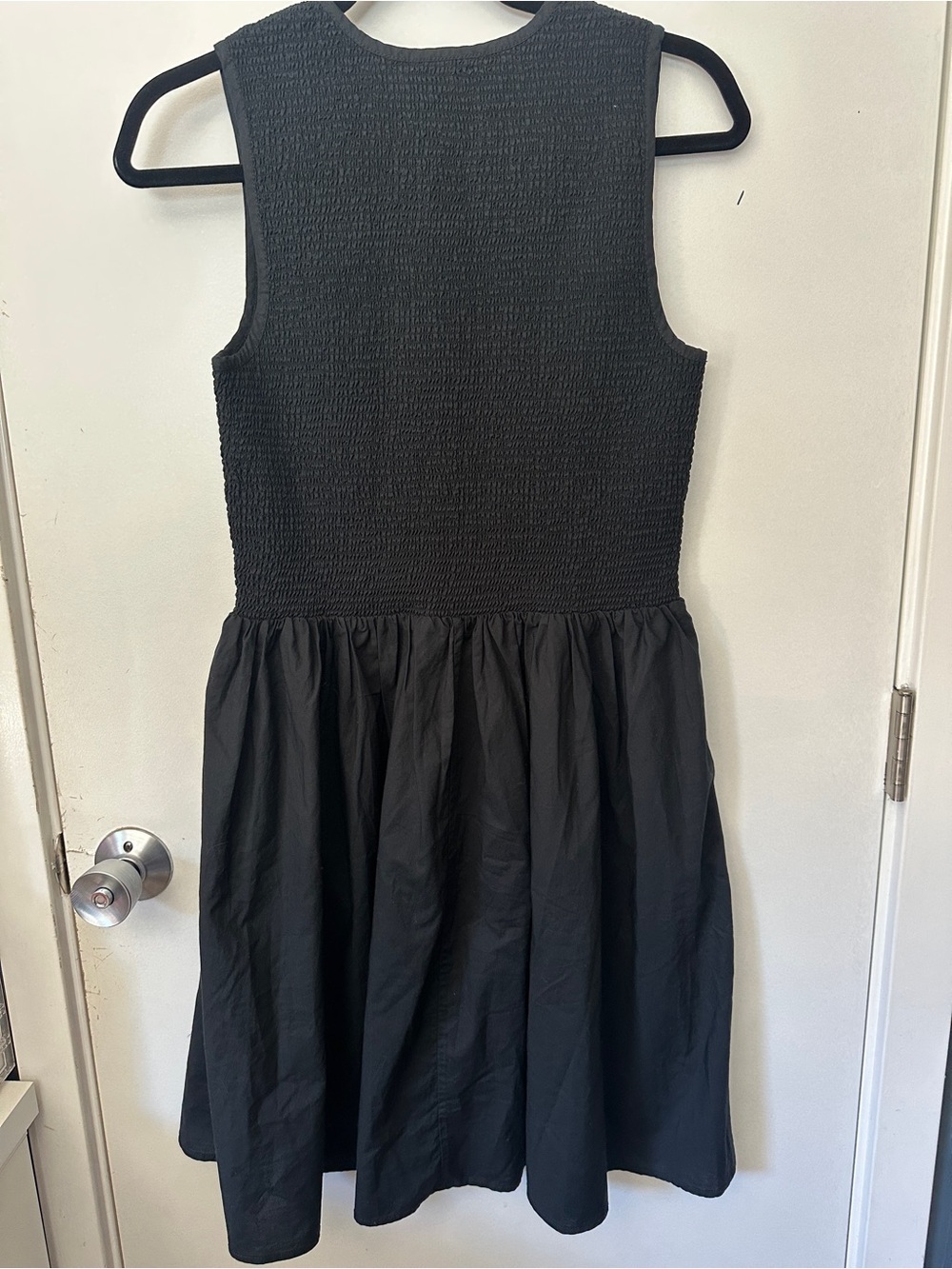 Levi's Black Sleeveless Zip-Front Midi Dress - Picture 5 of 6